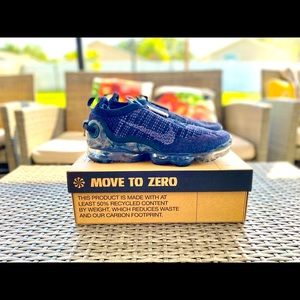 vapormax flyknit grey and black